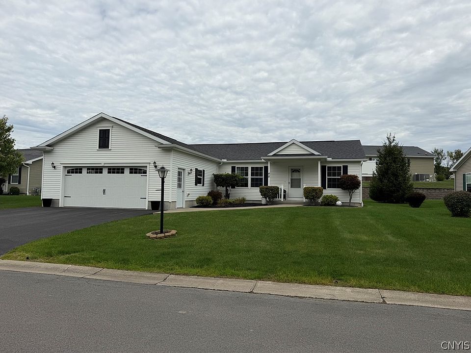 1st image of 48 Overland Dr
