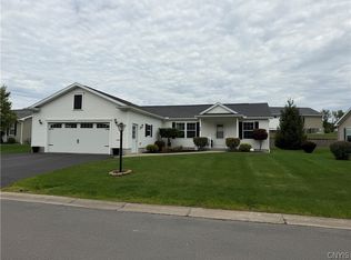 48 Overland Dr, Clinton, NY 13323