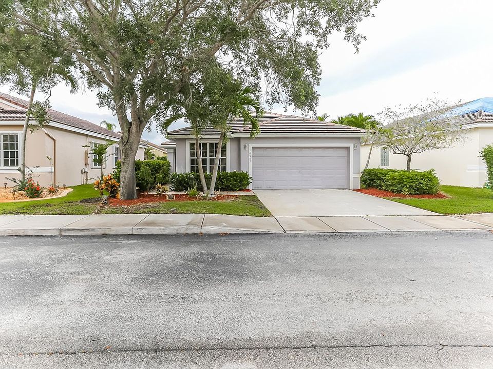 1st image of 16553 NW 22nd St