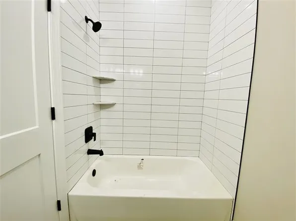 63 Linden Avenue image 9 of 9