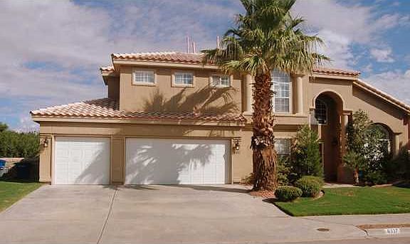 4th image of 6337 La Posta Dr