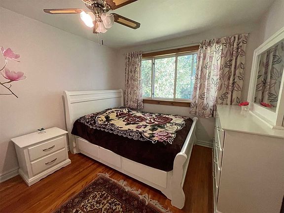 5th image of 231 Blue Grass Blvd