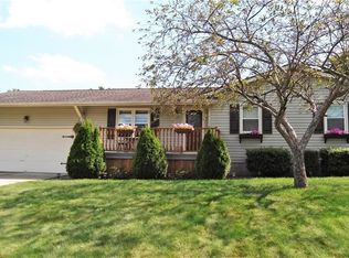 2264 Woodridge Ct, Youngstown, OH