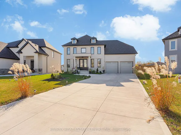 77 Noble Ct, Amherstburg, ON N9V 0G8