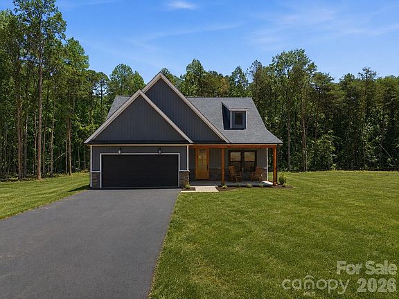 2nd image of 319 Lake Farm Dr