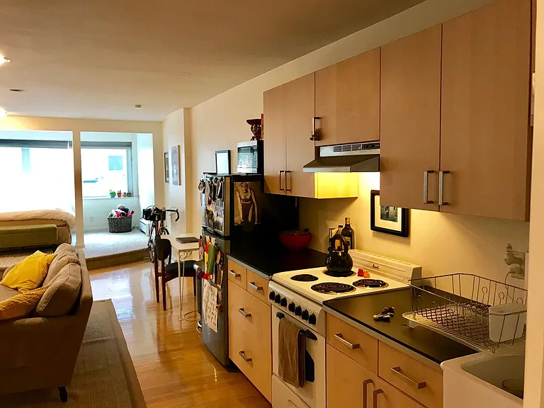 1926 Lombard St #2 — Photo 6