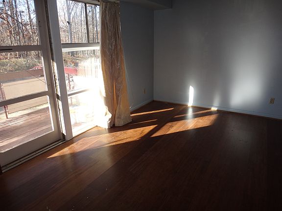 4th image of 7704 Donnybrook Ct Suite 204