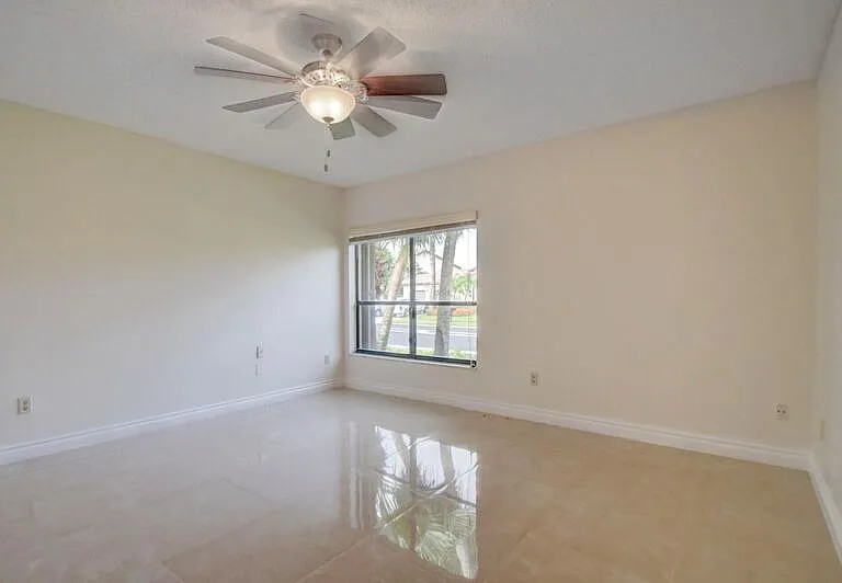 22595 Esplanada Cir W — Photo 40