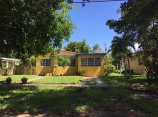 6330 NW 41st St, Virginia Gardens, FL 33166
