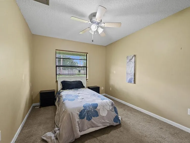 3306 Fargo Ave — Photo 14