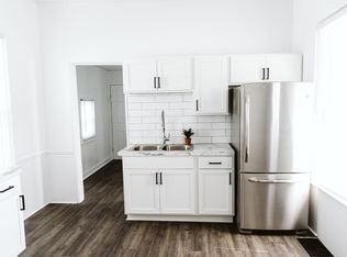 465 3rd St NW, Grand Rapids, MI 49504