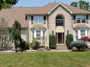 65 Tuscany Dr, Jackson, NJ