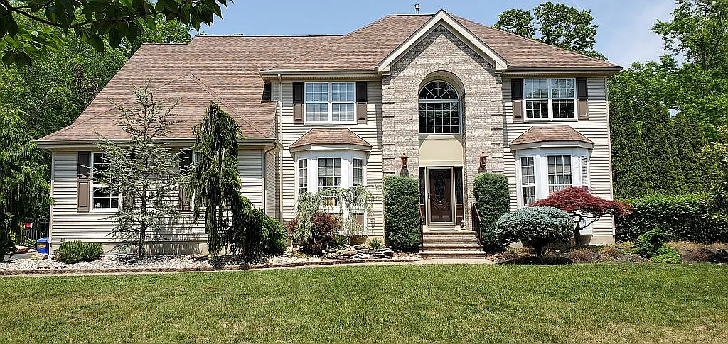 65 Tuscany Dr photo 1