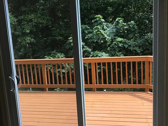 5th image of 5304 Buxton Ct