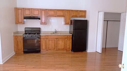 1st image of 901 N Broad St #5