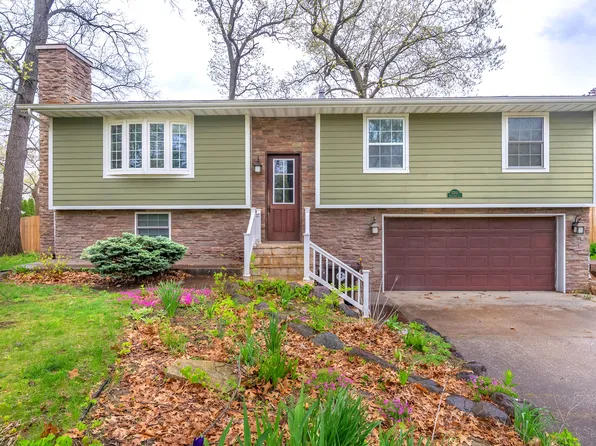 12203 Duttlinger Ln, Wheatfield, IN 46392