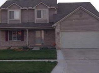 746 Falcon Dr, Dundee, MI 48131