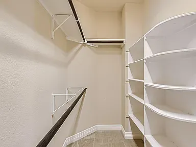 1817 Crown Dr — Photo 24