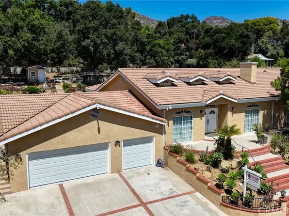 9733 Kentland Ave, Chatsworth, CA 91311