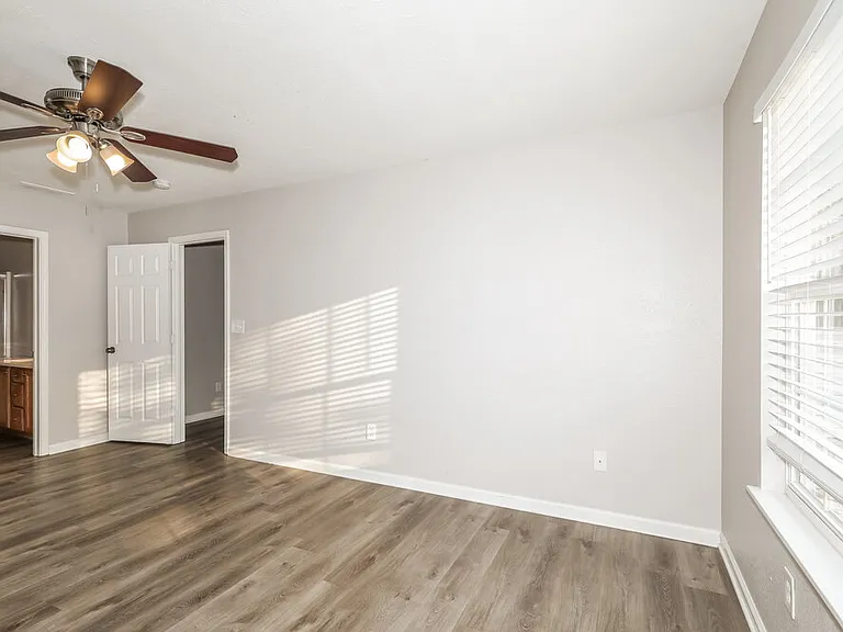 152 Heartwood Hl — Photo 10