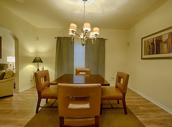5th image of 6624 S Hoyne Ave