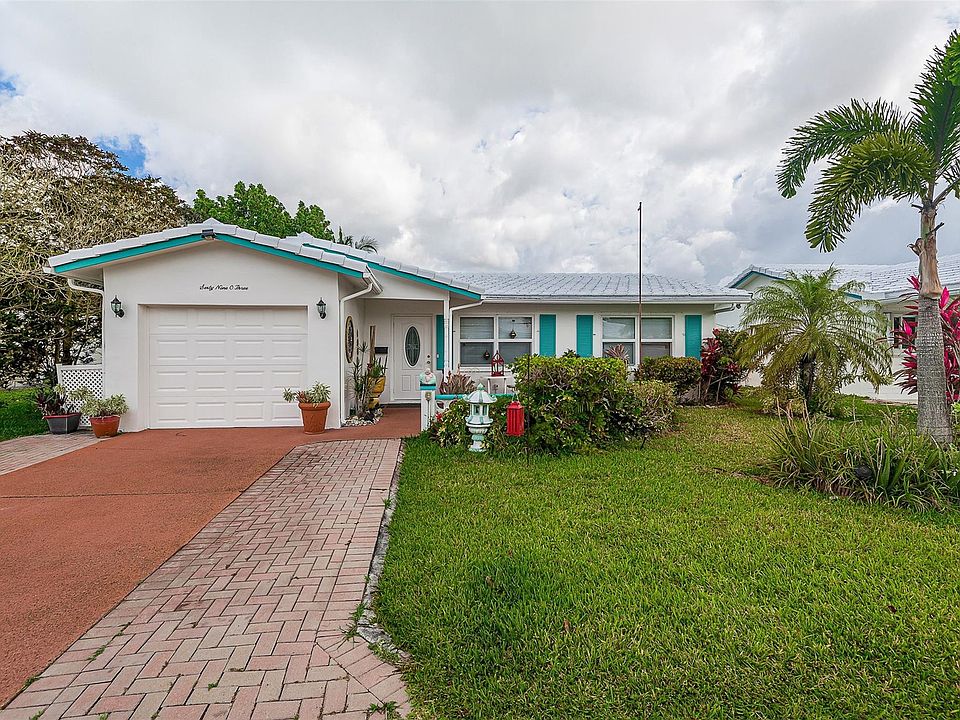 1st image of 6903 NW 74th Place