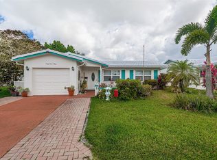 6903 NW 74th Pl, Tamarac, FL 33321