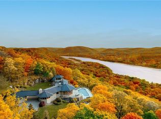 200 Long And Winding Rd, Garrison, NY 10524