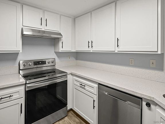 3rd image of 3980 60th St Unit 40