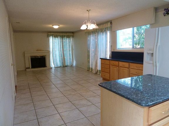 4th image of 44658 Japala Pl