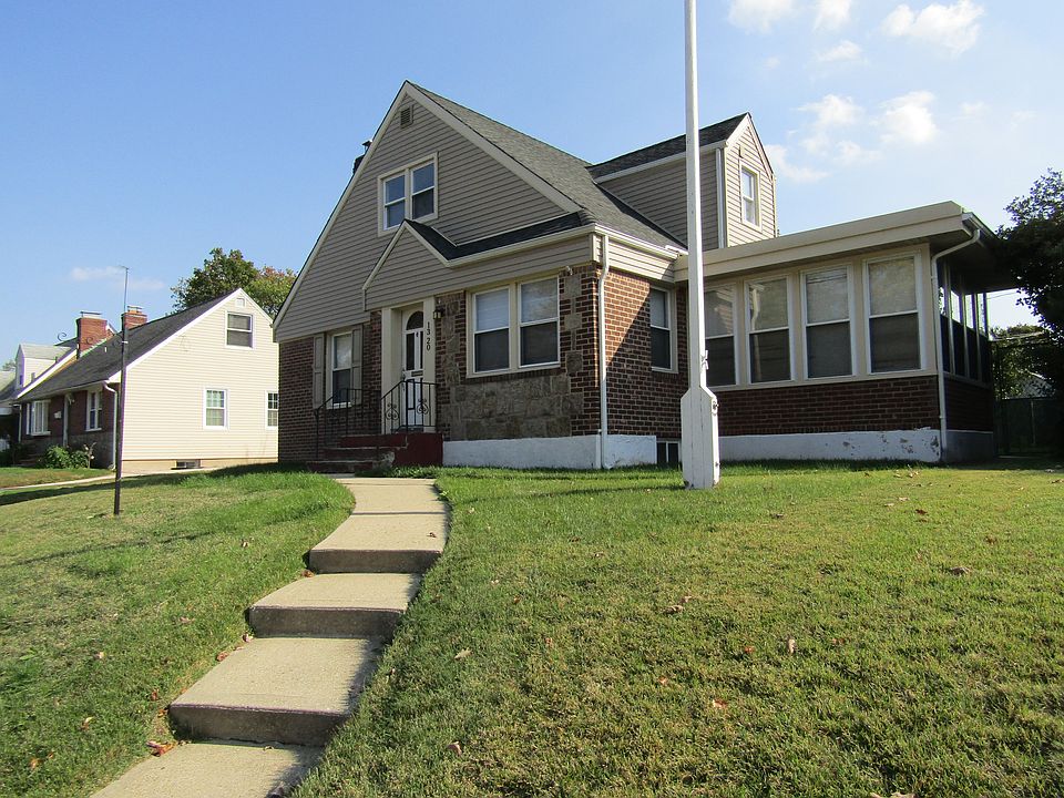 1st image of 1320 Admiral Ln