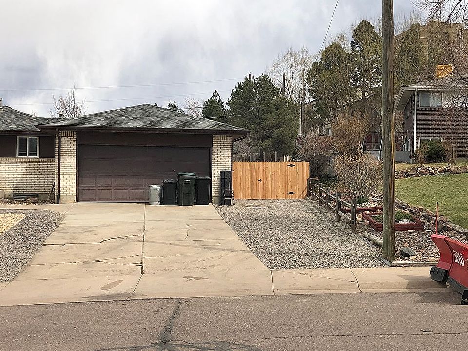 1st image of 754 Vivian St