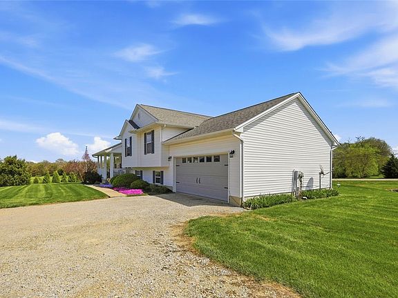 3rd image of 596 Terrace Creek Ct