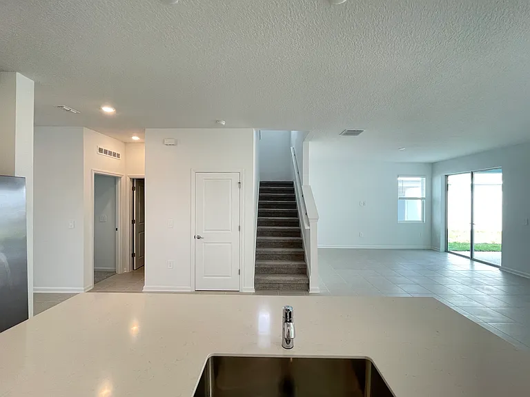 2877 Fitness St — Photo 6