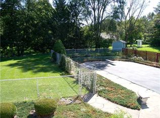 12404 Madonna Dr, Lansing, MI 48917