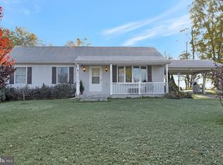 28 Hump Rd, Hagerstown, MD 21740