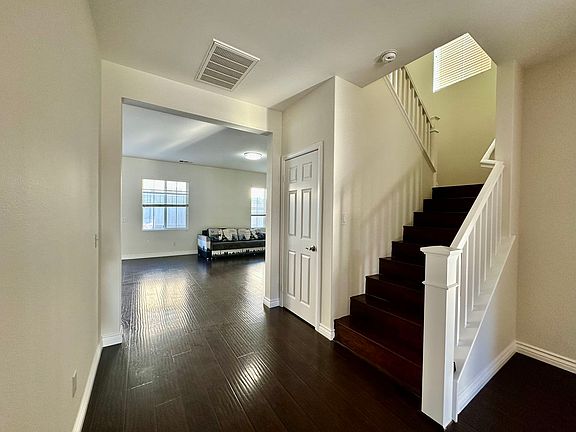 3rd image of 16235 Orion Ave