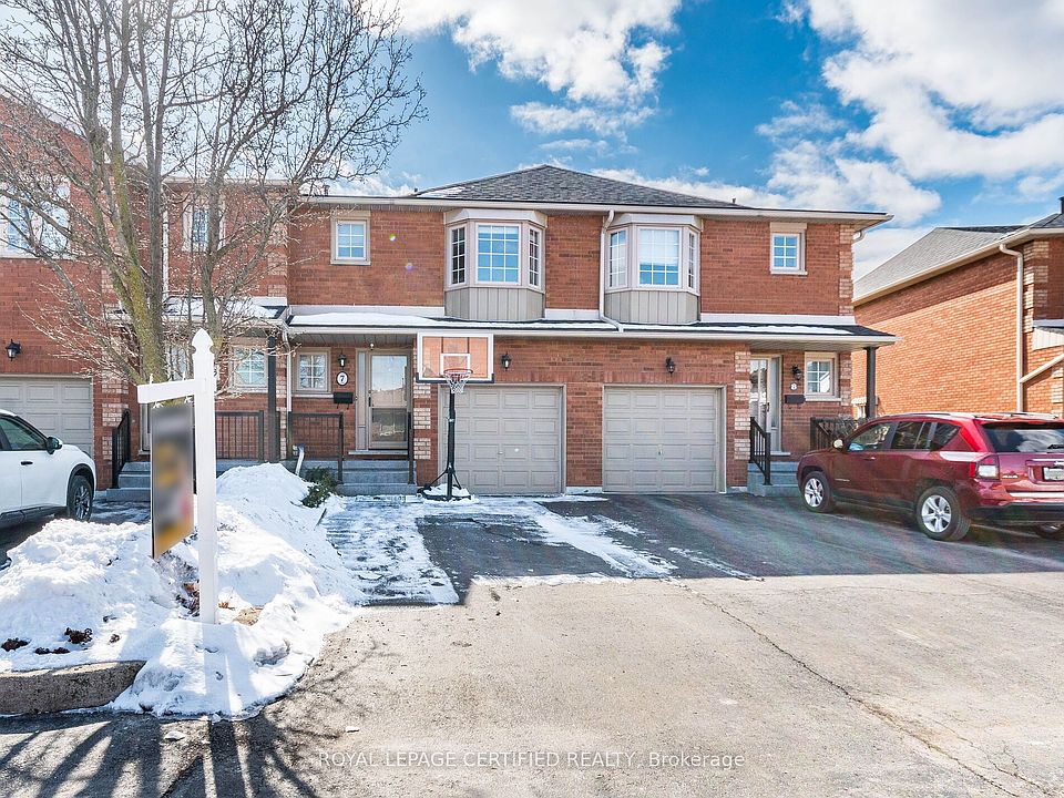 1st image of 255 Mount Albion Rd #7