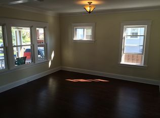 2206 Bunts Rd, Lakewood, OH 44107