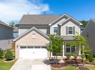 553 Duggins Pt, Apex, NC 27523