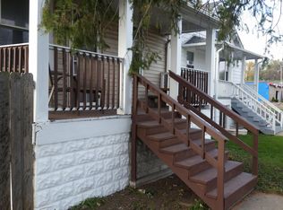 1613 N Broadway St, Crest Hill, IL 60403