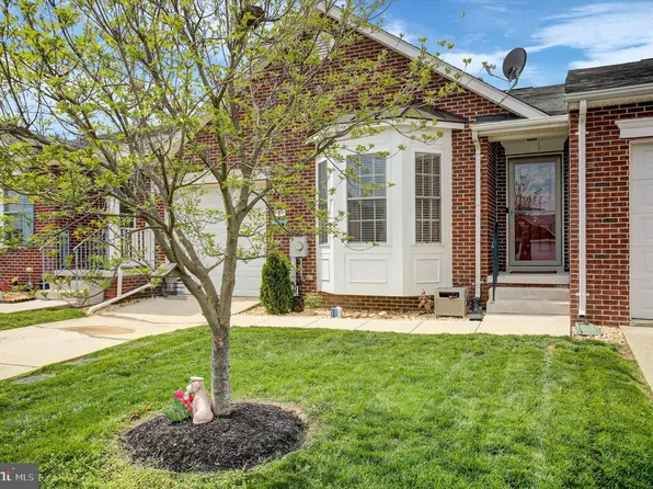 7 Eckstine Ct, Smithsburg, MD 21783