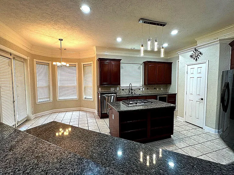 10814 Keystone Fairway Dr — Photo 8