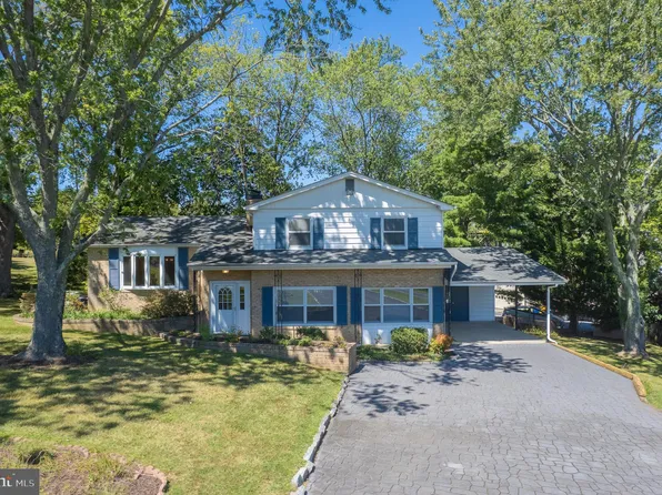 1272 Steele Ridge Dr, Edgewater, MD 21037