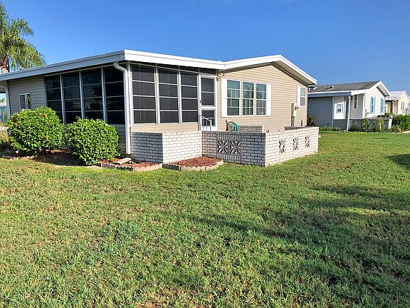 4th image of 26441 Greensboro Dr #166
