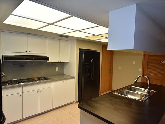 4th image of 2924 Bridlewood Dr