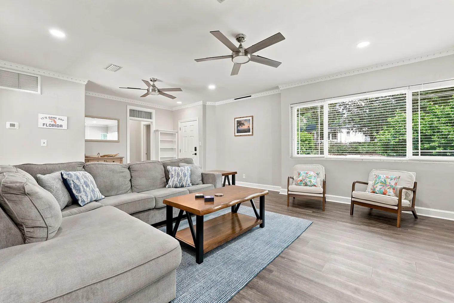 3 bed, 3.0 bath, 1894 sqft, $12,411 — Photo 2