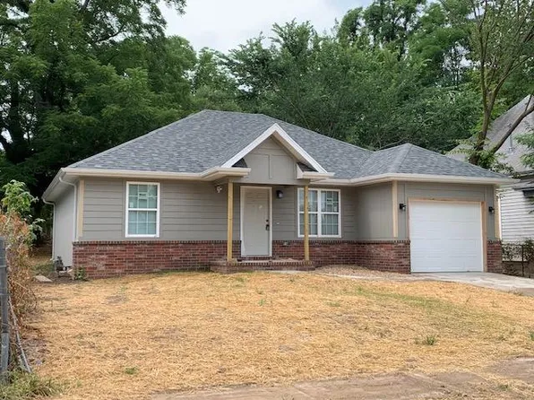 1026 W Thoman St, Springfield, MO 65803