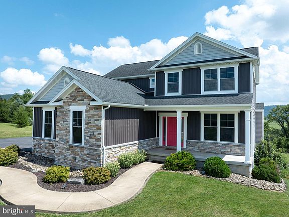 2nd image of 164 Pepper Ridge Dr