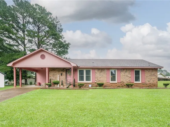 410 Brown Ave, Eutaw, AL 35462